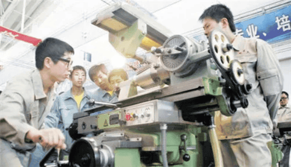 1700714751240257.png 图片 1.png