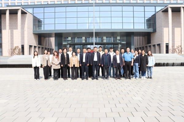 1744332284190190.jpg IMG_8805.jpg